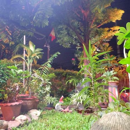 Mon Lodge & Yoga Donmueang 曼谷 外观 照片