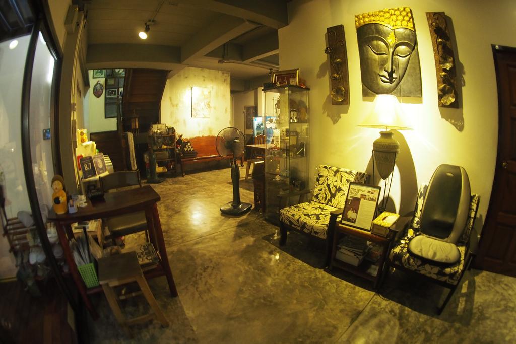 Mon Lodge & Yoga Donmueang 曼谷 外观 照片