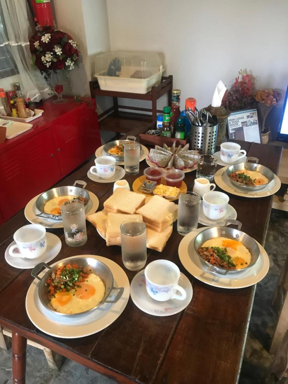 Mon Lodge & Yoga Donmueang 曼谷 外观 照片